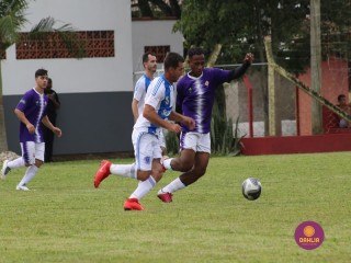 
<a style='margin-left: 5px;' class='btn btn-xs btn-social btn-facebook' href='https://www.facebook.com/sharer/sharer.php?u=https://www.boladovale.com.br/imgs/800-800-90/conteudo/fotos/1537/img8042.jpg' rel='popup' data-width='500' data-height='400'><i class='fa fa-facebook'></i>Compartilhar <span class='hidden-xs'>no Facebook</span>
</a> 
<a class='btn btn-default btn-xs' target='_blank' href='imgs/800-800-90/conteudo/fotos/1537/img8042.jpg'>
<span class='glyphicon glyphicon-cloud-download'></span> Salvar
</a> 
<span></span>