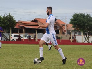 
<a style='margin-left: 5px;' class='btn btn-xs btn-social btn-facebook' href='https://www.facebook.com/sharer/sharer.php?u=https://www.boladovale.com.br/imgs/800-800-90/conteudo/fotos/1537/img8043.jpg' rel='popup' data-width='500' data-height='400'><i class='fa fa-facebook'></i>Compartilhar <span class='hidden-xs'>no Facebook</span>
</a> 
<a class='btn btn-default btn-xs' target='_blank' href='imgs/800-800-90/conteudo/fotos/1537/img8043.jpg'>
<span class='glyphicon glyphicon-cloud-download'></span> Salvar
</a> 
<span></span>