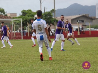 
<a style='margin-left: 5px;' class='btn btn-xs btn-social btn-facebook' href='https://www.facebook.com/sharer/sharer.php?u=https://www.boladovale.com.br/imgs/800-800-90/conteudo/fotos/1537/img8044.jpg' rel='popup' data-width='500' data-height='400'><i class='fa fa-facebook'></i>Compartilhar <span class='hidden-xs'>no Facebook</span>
</a> 
<a class='btn btn-default btn-xs' target='_blank' href='imgs/800-800-90/conteudo/fotos/1537/img8044.jpg'>
<span class='glyphicon glyphicon-cloud-download'></span> Salvar
</a> 
<span></span>