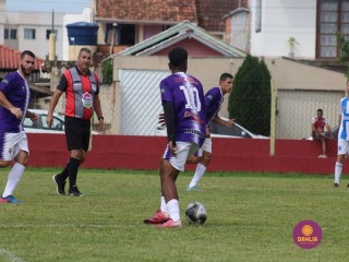 
<a style='margin-left: 5px;' class='btn btn-xs btn-social btn-facebook' href='https://www.facebook.com/sharer/sharer.php?u=https://www.boladovale.com.br/imgs/800-800-90/conteudo/fotos/1537/img8057.jpg' rel='popup' data-width='500' data-height='400'><i class='fa fa-facebook'></i>Compartilhar <span class='hidden-xs'>no Facebook</span>
</a> 
<a class='btn btn-default btn-xs' target='_blank' href='imgs/800-800-90/conteudo/fotos/1537/img8057.jpg'>
<span class='glyphicon glyphicon-cloud-download'></span> Salvar
</a> 
<span></span>