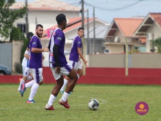
<a style='margin-left: 5px;' class='btn btn-xs btn-social btn-facebook' href='https://www.facebook.com/sharer/sharer.php?u=https://www.boladovale.com.br/imgs/800-800-90/conteudo/fotos/1537/img8058.jpg' rel='popup' data-width='500' data-height='400'><i class='fa fa-facebook'></i>Compartilhar <span class='hidden-xs'>no Facebook</span>
</a> 
<a class='btn btn-default btn-xs' target='_blank' href='imgs/800-800-90/conteudo/fotos/1537/img8058.jpg'>
<span class='glyphicon glyphicon-cloud-download'></span> Salvar
</a> 
<span></span>