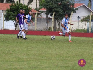 
<a style='margin-left: 5px;' class='btn btn-xs btn-social btn-facebook' href='https://www.facebook.com/sharer/sharer.php?u=https://www.boladovale.com.br/imgs/800-800-90/conteudo/fotos/1537/img8060.jpg' rel='popup' data-width='500' data-height='400'><i class='fa fa-facebook'></i>Compartilhar <span class='hidden-xs'>no Facebook</span>
</a> 
<a class='btn btn-default btn-xs' target='_blank' href='imgs/800-800-90/conteudo/fotos/1537/img8060.jpg'>
<span class='glyphicon glyphicon-cloud-download'></span> Salvar
</a> 
<span></span>
