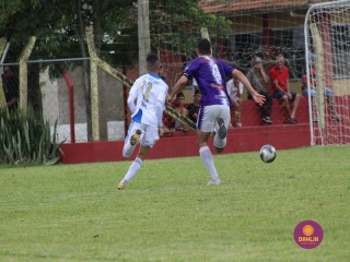 
<a style='margin-left: 5px;' class='btn btn-xs btn-social btn-facebook' href='https://www.facebook.com/sharer/sharer.php?u=https://www.boladovale.com.br/imgs/800-800-90/conteudo/fotos/1537/img8081.jpg' rel='popup' data-width='500' data-height='400'><i class='fa fa-facebook'></i>Compartilhar <span class='hidden-xs'>no Facebook</span>
</a> 
<a class='btn btn-default btn-xs' target='_blank' href='imgs/800-800-90/conteudo/fotos/1537/img8081.jpg'>
<span class='glyphicon glyphicon-cloud-download'></span> Salvar
</a> 
<span></span>