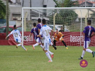 
<a style='margin-left: 5px;' class='btn btn-xs btn-social btn-facebook' href='https://www.facebook.com/sharer/sharer.php?u=https://www.boladovale.com.br/imgs/800-800-90/conteudo/fotos/1537/img8131.jpg' rel='popup' data-width='500' data-height='400'><i class='fa fa-facebook'></i>Compartilhar <span class='hidden-xs'>no Facebook</span>
</a> 
<a class='btn btn-default btn-xs' target='_blank' href='imgs/800-800-90/conteudo/fotos/1537/img8131.jpg'>
<span class='glyphicon glyphicon-cloud-download'></span> Salvar
</a> 
<span></span>