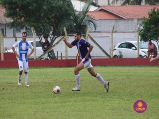 
<a style='margin-left: 5px;' class='btn btn-xs btn-social btn-facebook' href='https://www.facebook.com/sharer/sharer.php?u=https://www.boladovale.com.br/imgs/800-800-90/conteudo/fotos/1537/img8145.jpg' rel='popup' data-width='500' data-height='400'><i class='fa fa-facebook'></i>Compartilhar <span class='hidden-xs'>no Facebook</span>
</a> 
<a class='btn btn-default btn-xs' target='_blank' href='imgs/800-800-90/conteudo/fotos/1537/img8145.jpg'>
<span class='glyphicon glyphicon-cloud-download'></span> Salvar
</a> 
<span></span>