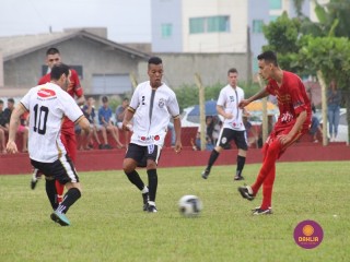 
<a style='margin-left: 5px;' class='btn btn-xs btn-social btn-facebook' href='https://www.facebook.com/sharer/sharer.php?u=https://www.boladovale.com.br/imgs/800-800-90/conteudo/fotos/1538/img8202.jpg' rel='popup' data-width='500' data-height='400'><i class='fa fa-facebook'></i>Compartilhar <span class='hidden-xs'>no Facebook</span>
</a> 
<a class='btn btn-default btn-xs' target='_blank' href='imgs/800-800-90/conteudo/fotos/1538/img8202.jpg'>
<span class='glyphicon glyphicon-cloud-download'></span> Salvar
</a> 
<span></span>