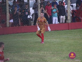 
<a style='margin-left: 5px;' class='btn btn-xs btn-social btn-facebook' href='https://www.facebook.com/sharer/sharer.php?u=https://www.boladovale.com.br/imgs/800-800-90/conteudo/fotos/1538/img8224.jpg' rel='popup' data-width='500' data-height='400'><i class='fa fa-facebook'></i>Compartilhar <span class='hidden-xs'>no Facebook</span>
</a> 
<a class='btn btn-default btn-xs' target='_blank' href='imgs/800-800-90/conteudo/fotos/1538/img8224.jpg'>
<span class='glyphicon glyphicon-cloud-download'></span> Salvar
</a> 
<span></span>