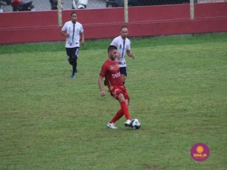 
<a style='margin-left: 5px;' class='btn btn-xs btn-social btn-facebook' href='https://www.facebook.com/sharer/sharer.php?u=https://www.boladovale.com.br/imgs/800-800-90/conteudo/fotos/1538/img8241.jpg' rel='popup' data-width='500' data-height='400'><i class='fa fa-facebook'></i>Compartilhar <span class='hidden-xs'>no Facebook</span>
</a> 
<a class='btn btn-default btn-xs' target='_blank' href='imgs/800-800-90/conteudo/fotos/1538/img8241.jpg'>
<span class='glyphicon glyphicon-cloud-download'></span> Salvar
</a> 
<span></span>