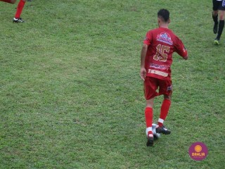 
<a style='margin-left: 5px;' class='btn btn-xs btn-social btn-facebook' href='https://www.facebook.com/sharer/sharer.php?u=https://www.boladovale.com.br/imgs/800-800-90/conteudo/fotos/1538/img8245.jpg' rel='popup' data-width='500' data-height='400'><i class='fa fa-facebook'></i>Compartilhar <span class='hidden-xs'>no Facebook</span>
</a> 
<a class='btn btn-default btn-xs' target='_blank' href='imgs/800-800-90/conteudo/fotos/1538/img8245.jpg'>
<span class='glyphicon glyphicon-cloud-download'></span> Salvar
</a> 
<span></span>