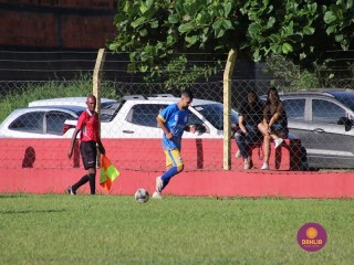 
<a style='margin-left: 5px;' class='btn btn-xs btn-social btn-facebook' href='https://www.facebook.com/sharer/sharer.php?u=https://www.boladovale.com.br/imgs/800-800-90/conteudo/fotos/1539/img8935.jpg' rel='popup' data-width='500' data-height='400'><i class='fa fa-facebook'></i>Compartilhar <span class='hidden-xs'>no Facebook</span>
</a> 
<a class='btn btn-default btn-xs' target='_blank' href='imgs/800-800-90/conteudo/fotos/1539/img8935.jpg'>
<span class='glyphicon glyphicon-cloud-download'></span> Salvar
</a> 
<span></span>