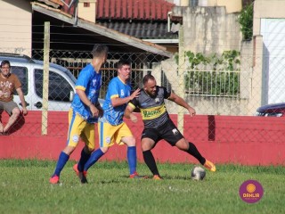 
<a style='margin-left: 5px;' class='btn btn-xs btn-social btn-facebook' href='https://www.facebook.com/sharer/sharer.php?u=https://www.boladovale.com.br/imgs/800-800-90/conteudo/fotos/1539/img8944.jpg' rel='popup' data-width='500' data-height='400'><i class='fa fa-facebook'></i>Compartilhar <span class='hidden-xs'>no Facebook</span>
</a> 
<a class='btn btn-default btn-xs' target='_blank' href='imgs/800-800-90/conteudo/fotos/1539/img8944.jpg'>
<span class='glyphicon glyphicon-cloud-download'></span> Salvar
</a> 
<span></span>