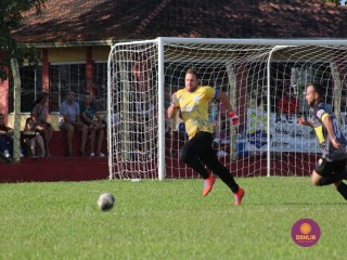 
<a style='margin-left: 5px;' class='btn btn-xs btn-social btn-facebook' href='https://www.facebook.com/sharer/sharer.php?u=https://www.boladovale.com.br/imgs/800-800-90/conteudo/fotos/1539/img8952.jpg' rel='popup' data-width='500' data-height='400'><i class='fa fa-facebook'></i>Compartilhar <span class='hidden-xs'>no Facebook</span>
</a> 
<a class='btn btn-default btn-xs' target='_blank' href='imgs/800-800-90/conteudo/fotos/1539/img8952.jpg'>
<span class='glyphicon glyphicon-cloud-download'></span> Salvar
</a> 
<span></span>