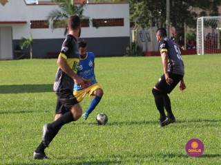 
<a style='margin-left: 5px;' class='btn btn-xs btn-social btn-facebook' href='https://www.facebook.com/sharer/sharer.php?u=https://www.boladovale.com.br/imgs/800-800-90/conteudo/fotos/1539/img8976.jpg' rel='popup' data-width='500' data-height='400'><i class='fa fa-facebook'></i>Compartilhar <span class='hidden-xs'>no Facebook</span>
</a> 
<a class='btn btn-default btn-xs' target='_blank' href='imgs/800-800-90/conteudo/fotos/1539/img8976.jpg'>
<span class='glyphicon glyphicon-cloud-download'></span> Salvar
</a> 
<span></span>