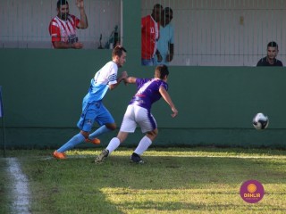 
<a style='margin-left: 5px;' class='btn btn-xs btn-social btn-facebook' href='https://www.facebook.com/sharer/sharer.php?u=https://www.boladovale.com.br/imgs/800-800-90/conteudo/fotos/1540/img9011.jpg' rel='popup' data-width='500' data-height='400'><i class='fa fa-facebook'></i>Compartilhar <span class='hidden-xs'>no Facebook</span>
</a> 
<a class='btn btn-default btn-xs' target='_blank' href='imgs/800-800-90/conteudo/fotos/1540/img9011.jpg'>
<span class='glyphicon glyphicon-cloud-download'></span> Salvar
</a> 
<span></span>