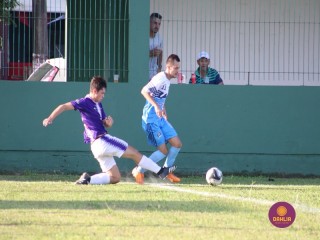 
<a style='margin-left: 5px;' class='btn btn-xs btn-social btn-facebook' href='https://www.facebook.com/sharer/sharer.php?u=https://www.boladovale.com.br/imgs/800-800-90/conteudo/fotos/1540/img9012.jpg' rel='popup' data-width='500' data-height='400'><i class='fa fa-facebook'></i>Compartilhar <span class='hidden-xs'>no Facebook</span>
</a> 
<a class='btn btn-default btn-xs' target='_blank' href='imgs/800-800-90/conteudo/fotos/1540/img9012.jpg'>
<span class='glyphicon glyphicon-cloud-download'></span> Salvar
</a> 
<span></span>
