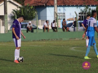 
<a style='margin-left: 5px;' class='btn btn-xs btn-social btn-facebook' href='https://www.facebook.com/sharer/sharer.php?u=https://www.boladovale.com.br/imgs/800-800-90/conteudo/fotos/1540/img9045.jpg' rel='popup' data-width='500' data-height='400'><i class='fa fa-facebook'></i>Compartilhar <span class='hidden-xs'>no Facebook</span>
</a> 
<a class='btn btn-default btn-xs' target='_blank' href='imgs/800-800-90/conteudo/fotos/1540/img9045.jpg'>
<span class='glyphicon glyphicon-cloud-download'></span> Salvar
</a> 
<span></span>