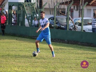
<a style='margin-left: 5px;' class='btn btn-xs btn-social btn-facebook' href='https://www.facebook.com/sharer/sharer.php?u=https://www.boladovale.com.br/imgs/800-800-90/conteudo/fotos/1540/img9070.jpg' rel='popup' data-width='500' data-height='400'><i class='fa fa-facebook'></i>Compartilhar <span class='hidden-xs'>no Facebook</span>
</a> 
<a class='btn btn-default btn-xs' target='_blank' href='imgs/800-800-90/conteudo/fotos/1540/img9070.jpg'>
<span class='glyphicon glyphicon-cloud-download'></span> Salvar
</a> 
<span></span>