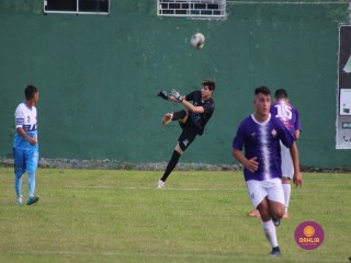 
<a style='margin-left: 5px;' class='btn btn-xs btn-social btn-facebook' href='https://www.facebook.com/sharer/sharer.php?u=https://www.boladovale.com.br/imgs/800-800-90/conteudo/fotos/1540/img9071.jpg' rel='popup' data-width='500' data-height='400'><i class='fa fa-facebook'></i>Compartilhar <span class='hidden-xs'>no Facebook</span>
</a> 
<a class='btn btn-default btn-xs' target='_blank' href='imgs/800-800-90/conteudo/fotos/1540/img9071.jpg'>
<span class='glyphicon glyphicon-cloud-download'></span> Salvar
</a> 
<span></span>