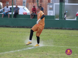 
<a style='margin-left: 5px;' class='btn btn-xs btn-social btn-facebook' href='https://www.facebook.com/sharer/sharer.php?u=https://www.boladovale.com.br/imgs/800-800-90/conteudo/fotos/1540/img9073.jpg' rel='popup' data-width='500' data-height='400'><i class='fa fa-facebook'></i>Compartilhar <span class='hidden-xs'>no Facebook</span>
</a> 
<a class='btn btn-default btn-xs' target='_blank' href='imgs/800-800-90/conteudo/fotos/1540/img9073.jpg'>
<span class='glyphicon glyphicon-cloud-download'></span> Salvar
</a> 
<span></span>