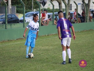 
<a style='margin-left: 5px;' class='btn btn-xs btn-social btn-facebook' href='https://www.facebook.com/sharer/sharer.php?u=https://www.boladovale.com.br/imgs/800-800-90/conteudo/fotos/1540/img9081.jpg' rel='popup' data-width='500' data-height='400'><i class='fa fa-facebook'></i>Compartilhar <span class='hidden-xs'>no Facebook</span>
</a> 
<a class='btn btn-default btn-xs' target='_blank' href='imgs/800-800-90/conteudo/fotos/1540/img9081.jpg'>
<span class='glyphicon glyphicon-cloud-download'></span> Salvar
</a> 
<span></span>