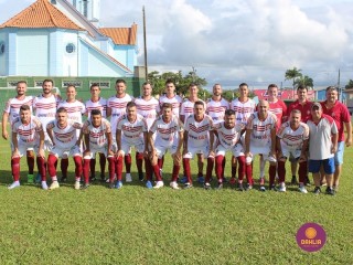
<a style='margin-left: 5px;' class='btn btn-xs btn-social btn-facebook' href='https://www.facebook.com/sharer/sharer.php?u=https://www.boladovale.com.br/imgs/800-800-90/conteudo/fotos/1541/img6933.jpg' rel='popup' data-width='500' data-height='400'><i class='fa fa-facebook'></i>Compartilhar <span class='hidden-xs'>no Facebook</span>
</a> 
<a class='btn btn-default btn-xs' target='_blank' href='imgs/800-800-90/conteudo/fotos/1541/img6933.jpg'>
<span class='glyphicon glyphicon-cloud-download'></span> Salvar
</a> 
<span></span>