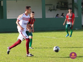 
<a style='margin-left: 5px;' class='btn btn-xs btn-social btn-facebook' href='https://www.facebook.com/sharer/sharer.php?u=https://www.boladovale.com.br/imgs/800-800-90/conteudo/fotos/1541/img6962.jpg' rel='popup' data-width='500' data-height='400'><i class='fa fa-facebook'></i>Compartilhar <span class='hidden-xs'>no Facebook</span>
</a> 
<a class='btn btn-default btn-xs' target='_blank' href='imgs/800-800-90/conteudo/fotos/1541/img6962.jpg'>
<span class='glyphicon glyphicon-cloud-download'></span> Salvar
</a> 
<span></span>