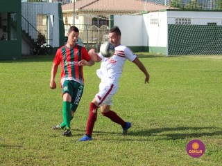 
<a style='margin-left: 5px;' class='btn btn-xs btn-social btn-facebook' href='https://www.facebook.com/sharer/sharer.php?u=https://www.boladovale.com.br/imgs/800-800-90/conteudo/fotos/1541/img7005.jpg' rel='popup' data-width='500' data-height='400'><i class='fa fa-facebook'></i>Compartilhar <span class='hidden-xs'>no Facebook</span>
</a> 
<a class='btn btn-default btn-xs' target='_blank' href='imgs/800-800-90/conteudo/fotos/1541/img7005.jpg'>
<span class='glyphicon glyphicon-cloud-download'></span> Salvar
</a> 
<span></span>
