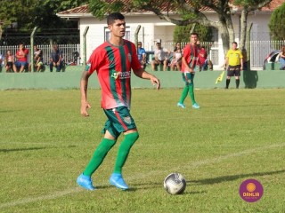 
<a style='margin-left: 5px;' class='btn btn-xs btn-social btn-facebook' href='https://www.facebook.com/sharer/sharer.php?u=https://www.boladovale.com.br/imgs/800-800-90/conteudo/fotos/1541/img7034.jpg' rel='popup' data-width='500' data-height='400'><i class='fa fa-facebook'></i>Compartilhar <span class='hidden-xs'>no Facebook</span>
</a> 
<a class='btn btn-default btn-xs' target='_blank' href='imgs/800-800-90/conteudo/fotos/1541/img7034.jpg'>
<span class='glyphicon glyphicon-cloud-download'></span> Salvar
</a> 
<span></span>