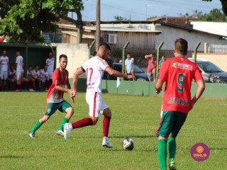 
<a style='margin-left: 5px;' class='btn btn-xs btn-social btn-facebook' href='https://www.facebook.com/sharer/sharer.php?u=https://www.boladovale.com.br/imgs/800-800-90/conteudo/fotos/1541/img7045.jpg' rel='popup' data-width='500' data-height='400'><i class='fa fa-facebook'></i>Compartilhar <span class='hidden-xs'>no Facebook</span>
</a> 
<a class='btn btn-default btn-xs' target='_blank' href='imgs/800-800-90/conteudo/fotos/1541/img7045.jpg'>
<span class='glyphicon glyphicon-cloud-download'></span> Salvar
</a> 
<span></span>