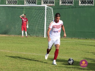 
<a style='margin-left: 5px;' class='btn btn-xs btn-social btn-facebook' href='https://www.facebook.com/sharer/sharer.php?u=https://www.boladovale.com.br/imgs/800-800-90/conteudo/fotos/1541/img7062.jpg' rel='popup' data-width='500' data-height='400'><i class='fa fa-facebook'></i>Compartilhar <span class='hidden-xs'>no Facebook</span>
</a> 
<a class='btn btn-default btn-xs' target='_blank' href='imgs/800-800-90/conteudo/fotos/1541/img7062.jpg'>
<span class='glyphicon glyphicon-cloud-download'></span> Salvar
</a> 
<span></span>