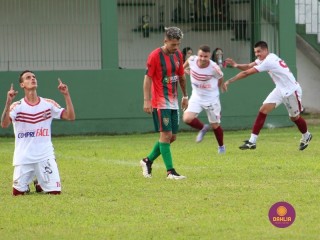 
<a style='margin-left: 5px;' class='btn btn-xs btn-social btn-facebook' href='https://www.facebook.com/sharer/sharer.php?u=https://www.boladovale.com.br/imgs/800-800-90/conteudo/fotos/1541/img7111.jpg' rel='popup' data-width='500' data-height='400'><i class='fa fa-facebook'></i>Compartilhar <span class='hidden-xs'>no Facebook</span>
</a> 
<a class='btn btn-default btn-xs' target='_blank' href='imgs/800-800-90/conteudo/fotos/1541/img7111.jpg'>
<span class='glyphicon glyphicon-cloud-download'></span> Salvar
</a> 
<span></span>