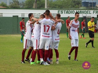 
<a style='margin-left: 5px;' class='btn btn-xs btn-social btn-facebook' href='https://www.facebook.com/sharer/sharer.php?u=https://www.boladovale.com.br/imgs/800-800-90/conteudo/fotos/1541/img7117.jpg' rel='popup' data-width='500' data-height='400'><i class='fa fa-facebook'></i>Compartilhar <span class='hidden-xs'>no Facebook</span>
</a> 
<a class='btn btn-default btn-xs' target='_blank' href='imgs/800-800-90/conteudo/fotos/1541/img7117.jpg'>
<span class='glyphicon glyphicon-cloud-download'></span> Salvar
</a> 
<span></span>