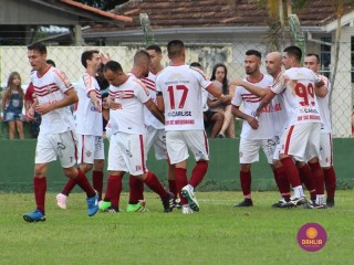 
<a style='margin-left: 5px;' class='btn btn-xs btn-social btn-facebook' href='https://www.facebook.com/sharer/sharer.php?u=https://www.boladovale.com.br/imgs/800-800-90/conteudo/fotos/1541/img7236.jpg' rel='popup' data-width='500' data-height='400'><i class='fa fa-facebook'></i>Compartilhar <span class='hidden-xs'>no Facebook</span>
</a> 
<a class='btn btn-default btn-xs' target='_blank' href='imgs/800-800-90/conteudo/fotos/1541/img7236.jpg'>
<span class='glyphicon glyphicon-cloud-download'></span> Salvar
</a> 
<span></span>