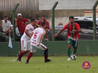 
<a style='margin-left: 5px;' class='btn btn-xs btn-social btn-facebook' href='https://www.facebook.com/sharer/sharer.php?u=https://www.boladovale.com.br/imgs/800-800-90/conteudo/fotos/1541/img7279.jpg' rel='popup' data-width='500' data-height='400'><i class='fa fa-facebook'></i>Compartilhar <span class='hidden-xs'>no Facebook</span>
</a> 
<a class='btn btn-default btn-xs' target='_blank' href='imgs/800-800-90/conteudo/fotos/1541/img7279.jpg'>
<span class='glyphicon glyphicon-cloud-download'></span> Salvar
</a> 
<span></span>