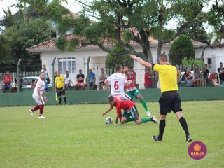 
<a style='margin-left: 5px;' class='btn btn-xs btn-social btn-facebook' href='https://www.facebook.com/sharer/sharer.php?u=https://www.boladovale.com.br/imgs/800-800-90/conteudo/fotos/1541/img7286.jpg' rel='popup' data-width='500' data-height='400'><i class='fa fa-facebook'></i>Compartilhar <span class='hidden-xs'>no Facebook</span>
</a> 
<a class='btn btn-default btn-xs' target='_blank' href='imgs/800-800-90/conteudo/fotos/1541/img7286.jpg'>
<span class='glyphicon glyphicon-cloud-download'></span> Salvar
</a> 
<span></span>