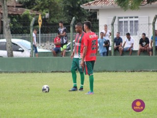 
<a style='margin-left: 5px;' class='btn btn-xs btn-social btn-facebook' href='https://www.facebook.com/sharer/sharer.php?u=https://www.boladovale.com.br/imgs/800-800-90/conteudo/fotos/1541/img7287.jpg' rel='popup' data-width='500' data-height='400'><i class='fa fa-facebook'></i>Compartilhar <span class='hidden-xs'>no Facebook</span>
</a> 
<a class='btn btn-default btn-xs' target='_blank' href='imgs/800-800-90/conteudo/fotos/1541/img7287.jpg'>
<span class='glyphicon glyphicon-cloud-download'></span> Salvar
</a> 
<span></span>