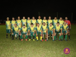 
<a style='margin-left: 5px;' class='btn btn-xs btn-social btn-facebook' href='https://www.facebook.com/sharer/sharer.php?u=https://www.boladovale.com.br/imgs/800-800-90/conteudo/fotos/1542/img9500.jpg' rel='popup' data-width='500' data-height='400'><i class='fa fa-facebook'></i>Compartilhar <span class='hidden-xs'>no Facebook</span>
</a> 
<a class='btn btn-default btn-xs' target='_blank' href='imgs/800-800-90/conteudo/fotos/1542/img9500.jpg'>
<span class='glyphicon glyphicon-cloud-download'></span> Salvar
</a> 
<span></span>