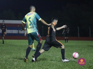 
<a style='margin-left: 5px;' class='btn btn-xs btn-social btn-facebook' href='https://www.facebook.com/sharer/sharer.php?u=https://www.boladovale.com.br/imgs/800-800-90/conteudo/fotos/1542/img9521.jpg' rel='popup' data-width='500' data-height='400'><i class='fa fa-facebook'></i>Compartilhar <span class='hidden-xs'>no Facebook</span>
</a> 
<a class='btn btn-default btn-xs' target='_blank' href='imgs/800-800-90/conteudo/fotos/1542/img9521.jpg'>
<span class='glyphicon glyphicon-cloud-download'></span> Salvar
</a> 
<span></span>