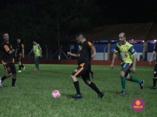 
<a style='margin-left: 5px;' class='btn btn-xs btn-social btn-facebook' href='https://www.facebook.com/sharer/sharer.php?u=https://www.boladovale.com.br/imgs/800-800-90/conteudo/fotos/1542/img9525.jpg' rel='popup' data-width='500' data-height='400'><i class='fa fa-facebook'></i>Compartilhar <span class='hidden-xs'>no Facebook</span>
</a> 
<a class='btn btn-default btn-xs' target='_blank' href='imgs/800-800-90/conteudo/fotos/1542/img9525.jpg'>
<span class='glyphicon glyphicon-cloud-download'></span> Salvar
</a> 
<span></span>