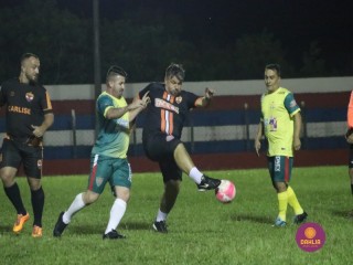 
<a style='margin-left: 5px;' class='btn btn-xs btn-social btn-facebook' href='https://www.facebook.com/sharer/sharer.php?u=https://www.boladovale.com.br/imgs/800-800-90/conteudo/fotos/1542/img9527.jpg' rel='popup' data-width='500' data-height='400'><i class='fa fa-facebook'></i>Compartilhar <span class='hidden-xs'>no Facebook</span>
</a> 
<a class='btn btn-default btn-xs' target='_blank' href='imgs/800-800-90/conteudo/fotos/1542/img9527.jpg'>
<span class='glyphicon glyphicon-cloud-download'></span> Salvar
</a> 
<span></span>