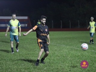 
<a style='margin-left: 5px;' class='btn btn-xs btn-social btn-facebook' href='https://www.facebook.com/sharer/sharer.php?u=https://www.boladovale.com.br/imgs/800-800-90/conteudo/fotos/1542/img9553.jpg' rel='popup' data-width='500' data-height='400'><i class='fa fa-facebook'></i>Compartilhar <span class='hidden-xs'>no Facebook</span>
</a> 
<a class='btn btn-default btn-xs' target='_blank' href='imgs/800-800-90/conteudo/fotos/1542/img9553.jpg'>
<span class='glyphicon glyphicon-cloud-download'></span> Salvar
</a> 
<span></span>