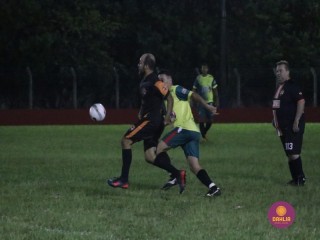 
<a style='margin-left: 5px;' class='btn btn-xs btn-social btn-facebook' href='https://www.facebook.com/sharer/sharer.php?u=https://www.boladovale.com.br/imgs/800-800-90/conteudo/fotos/1542/img9563.jpg' rel='popup' data-width='500' data-height='400'><i class='fa fa-facebook'></i>Compartilhar <span class='hidden-xs'>no Facebook</span>
</a> 
<a class='btn btn-default btn-xs' target='_blank' href='imgs/800-800-90/conteudo/fotos/1542/img9563.jpg'>
<span class='glyphicon glyphicon-cloud-download'></span> Salvar
</a> 
<span></span>
