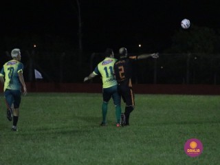 
<a style='margin-left: 5px;' class='btn btn-xs btn-social btn-facebook' href='https://www.facebook.com/sharer/sharer.php?u=https://www.boladovale.com.br/imgs/800-800-90/conteudo/fotos/1542/img9567.jpg' rel='popup' data-width='500' data-height='400'><i class='fa fa-facebook'></i>Compartilhar <span class='hidden-xs'>no Facebook</span>
</a> 
<a class='btn btn-default btn-xs' target='_blank' href='imgs/800-800-90/conteudo/fotos/1542/img9567.jpg'>
<span class='glyphicon glyphicon-cloud-download'></span> Salvar
</a> 
<span></span>
