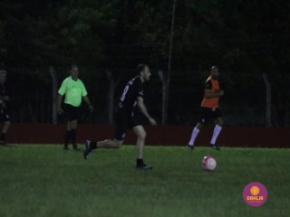
<a style='margin-left: 5px;' class='btn btn-xs btn-social btn-facebook' href='https://www.facebook.com/sharer/sharer.php?u=https://www.boladovale.com.br/imgs/800-800-90/conteudo/fotos/1542/img9621.jpg' rel='popup' data-width='500' data-height='400'><i class='fa fa-facebook'></i>Compartilhar <span class='hidden-xs'>no Facebook</span>
</a> 
<a class='btn btn-default btn-xs' target='_blank' href='imgs/800-800-90/conteudo/fotos/1542/img9621.jpg'>
<span class='glyphicon glyphicon-cloud-download'></span> Salvar
</a> 
<span></span>