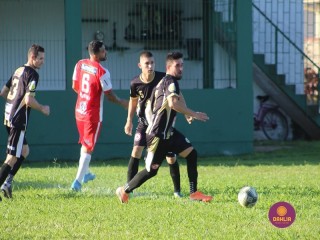 
<a style='margin-left: 5px;' class='btn btn-xs btn-social btn-facebook' href='https://www.facebook.com/sharer/sharer.php?u=https://www.boladovale.com.br/imgs/800-800-90/conteudo/fotos/1543/img9779.jpg' rel='popup' data-width='500' data-height='400'><i class='fa fa-facebook'></i>Compartilhar <span class='hidden-xs'>no Facebook</span>
</a> 
<a class='btn btn-default btn-xs' target='_blank' href='imgs/800-800-90/conteudo/fotos/1543/img9779.jpg'>
<span class='glyphicon glyphicon-cloud-download'></span> Salvar
</a> 
<span></span>