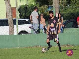 
<a style='margin-left: 5px;' class='btn btn-xs btn-social btn-facebook' href='https://www.facebook.com/sharer/sharer.php?u=https://www.boladovale.com.br/imgs/800-800-90/conteudo/fotos/1543/img9799.jpg' rel='popup' data-width='500' data-height='400'><i class='fa fa-facebook'></i>Compartilhar <span class='hidden-xs'>no Facebook</span>
</a> 
<a class='btn btn-default btn-xs' target='_blank' href='imgs/800-800-90/conteudo/fotos/1543/img9799.jpg'>
<span class='glyphicon glyphicon-cloud-download'></span> Salvar
</a> 
<span></span>