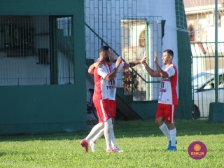 
<a style='margin-left: 5px;' class='btn btn-xs btn-social btn-facebook' href='https://www.facebook.com/sharer/sharer.php?u=https://www.boladovale.com.br/imgs/800-800-90/conteudo/fotos/1543/img9819.jpg' rel='popup' data-width='500' data-height='400'><i class='fa fa-facebook'></i>Compartilhar <span class='hidden-xs'>no Facebook</span>
</a> 
<a class='btn btn-default btn-xs' target='_blank' href='imgs/800-800-90/conteudo/fotos/1543/img9819.jpg'>
<span class='glyphicon glyphicon-cloud-download'></span> Salvar
</a> 
<span></span>