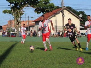 
<a style='margin-left: 5px;' class='btn btn-xs btn-social btn-facebook' href='https://www.facebook.com/sharer/sharer.php?u=https://www.boladovale.com.br/imgs/800-800-90/conteudo/fotos/1543/img9839.jpg' rel='popup' data-width='500' data-height='400'><i class='fa fa-facebook'></i>Compartilhar <span class='hidden-xs'>no Facebook</span>
</a> 
<a class='btn btn-default btn-xs' target='_blank' href='imgs/800-800-90/conteudo/fotos/1543/img9839.jpg'>
<span class='glyphicon glyphicon-cloud-download'></span> Salvar
</a> 
<span></span>
