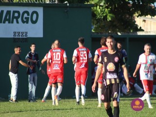 
<a style='margin-left: 5px;' class='btn btn-xs btn-social btn-facebook' href='https://www.facebook.com/sharer/sharer.php?u=https://www.boladovale.com.br/imgs/800-800-90/conteudo/fotos/1543/img9878.jpg' rel='popup' data-width='500' data-height='400'><i class='fa fa-facebook'></i>Compartilhar <span class='hidden-xs'>no Facebook</span>
</a> 
<a class='btn btn-default btn-xs' target='_blank' href='imgs/800-800-90/conteudo/fotos/1543/img9878.jpg'>
<span class='glyphicon glyphicon-cloud-download'></span> Salvar
</a> 
<span></span>