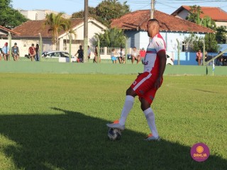 
<a style='margin-left: 5px;' class='btn btn-xs btn-social btn-facebook' href='https://www.facebook.com/sharer/sharer.php?u=https://www.boladovale.com.br/imgs/800-800-90/conteudo/fotos/1543/img9899.jpg' rel='popup' data-width='500' data-height='400'><i class='fa fa-facebook'></i>Compartilhar <span class='hidden-xs'>no Facebook</span>
</a> 
<a class='btn btn-default btn-xs' target='_blank' href='imgs/800-800-90/conteudo/fotos/1543/img9899.jpg'>
<span class='glyphicon glyphicon-cloud-download'></span> Salvar
</a> 
<span></span>